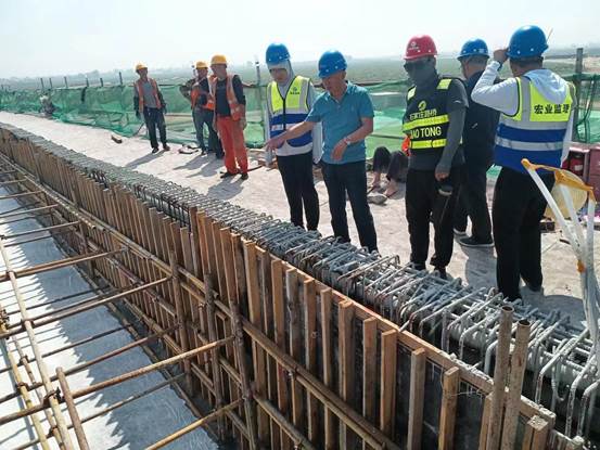 1690880842562296.jpg image002.jpg