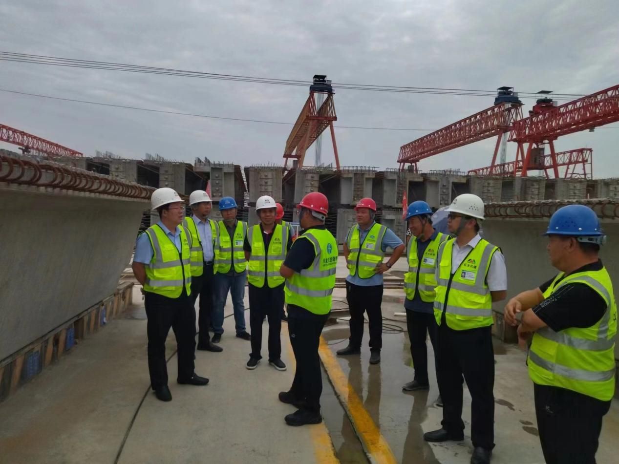 1695784196634642.jpg 2.jpg